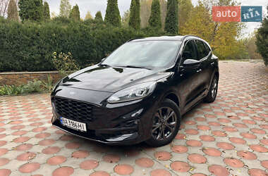 Позашляховик / Кросовер Ford Kuga 2021 в Гайвороні
