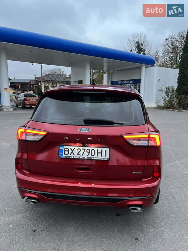 Внедорожник / Кроссовер Ford Kuga 2021 в Хмельницком