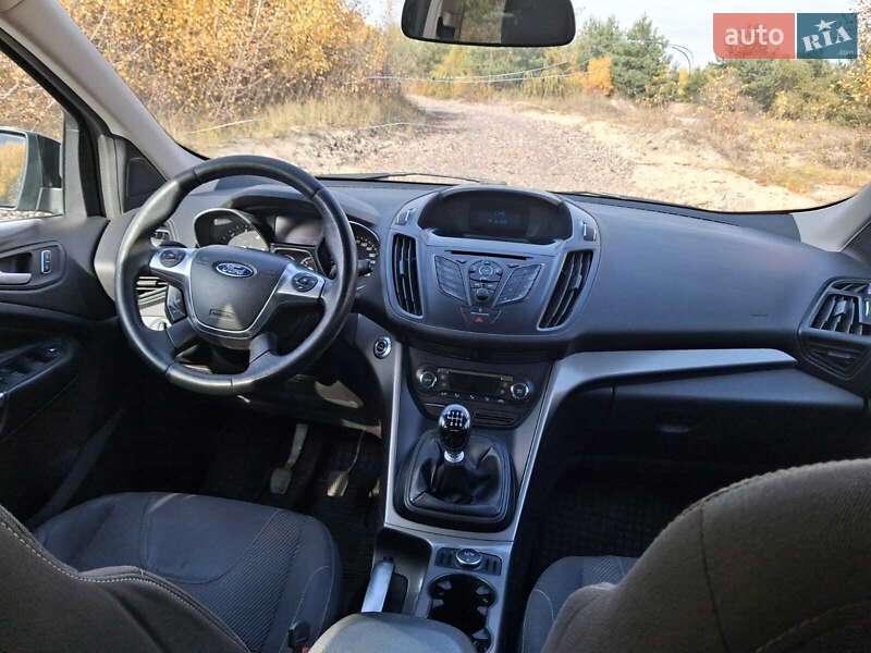 Внедорожник / Кроссовер Ford Kuga 2013 в Каменском фото 8 Внедорожник / Кроссовер Ford Kuga 2013 в Каменском