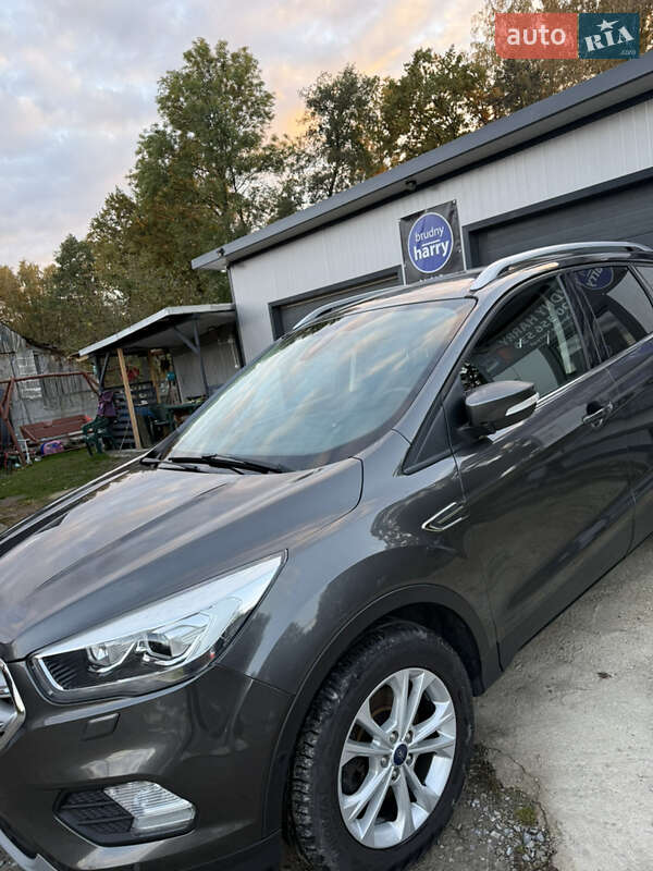 Внедорожник / Кроссовер Ford Kuga 2019 в Хмельницком фото 30 Внедорожник / Кроссовер Ford Kuga 2019 в Хмельницком
