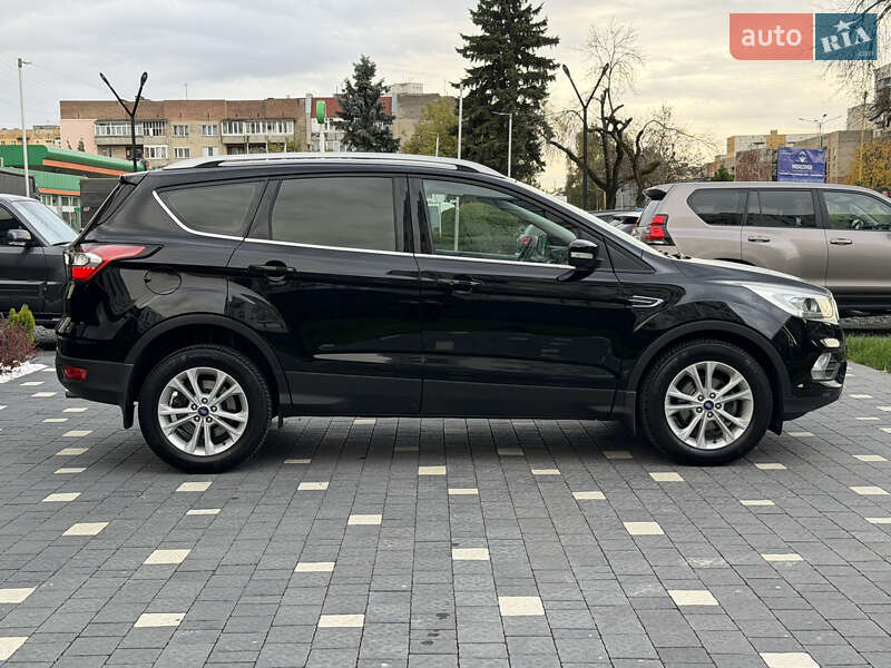 Внедорожник / Кроссовер Ford Kuga 2019 в Ужгороде фото 8 Внедорожник / Кроссовер Ford Kuga 2019 в Ужгороде