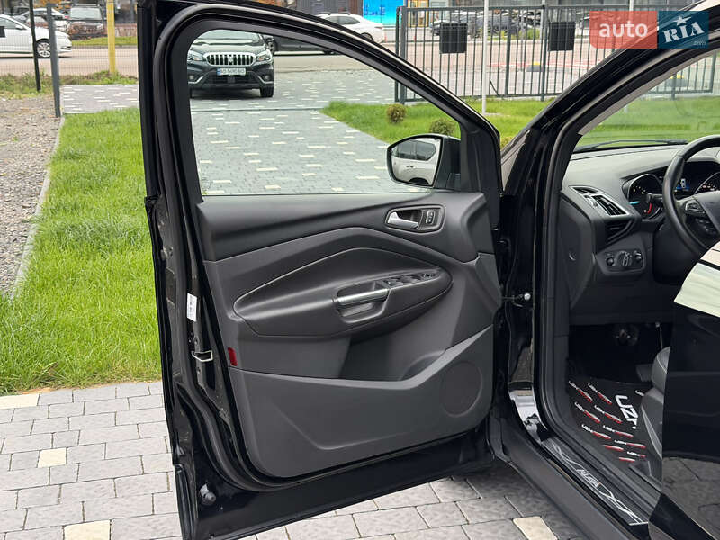 Внедорожник / Кроссовер Ford Kuga 2019 в Ужгороде фото 27 Внедорожник / Кроссовер Ford Kuga 2019 в Ужгороде
