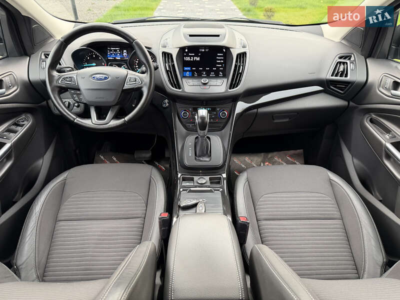 Внедорожник / Кроссовер Ford Kuga 2019 в Ужгороде фото 38 Внедорожник / Кроссовер Ford Kuga 2019 в Ужгороде