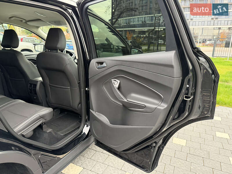 Внедорожник / Кроссовер Ford Kuga 2019 в Ужгороде фото 42 Внедорожник / Кроссовер Ford Kuga 2019 в Ужгороде