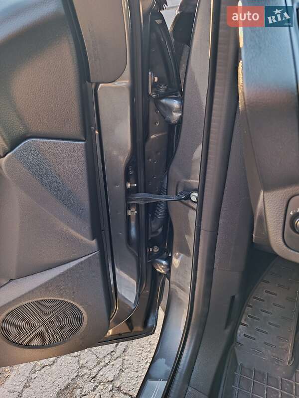 Внедорожник / Кроссовер Ford Kuga 2016 в Красилове фото 6 Внедорожник / Кроссовер Ford Kuga 2016 в Красилове