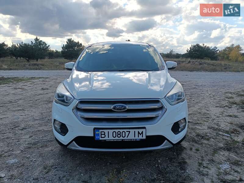 Внедорожник / Кроссовер Ford Kuga 2018 в Днепре фото Внедорожник / Кроссовер Ford Kuga 2018 в Днепре