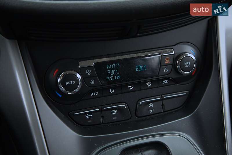 Внедорожник / Кроссовер Ford Kuga 2015 в Харькове фото 18 Внедорожник / Кроссовер Ford Kuga 2015 в Харькове
