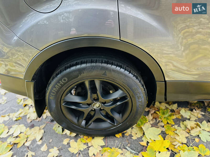 Позашляховик / Кросовер Ford Kuga 2013 в Києві фото 37 Позашляховик / Кросовер Ford Kuga 2013 в Києві