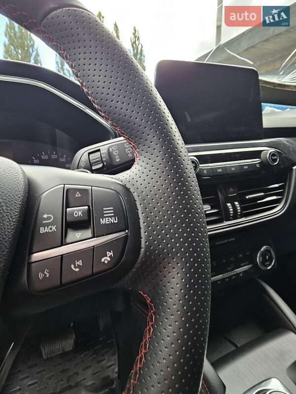 Позашляховик / Кросовер Ford Kuga 2023 в Києві