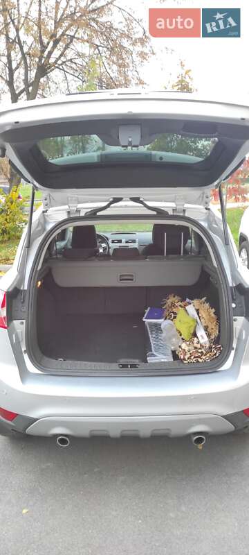 Внедорожник / Кроссовер Ford Kuga 2011 в Виннице