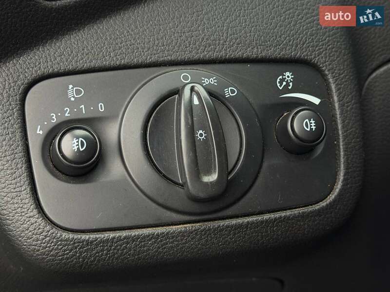 Позашляховик / Кросовер Ford Kuga 2013 в Харкові фото 37 Позашляховик / Кросовер Ford Kuga 2013 в Харкові