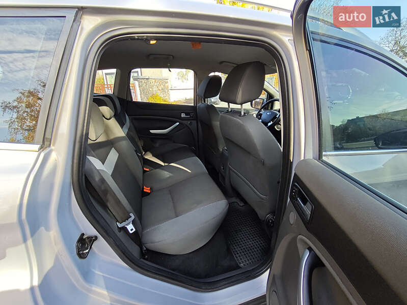 Внедорожник / Кроссовер Ford Kuga 2011 в Киеве фото 18 Внедорожник / Кроссовер Ford Kuga 2011 в Киеве