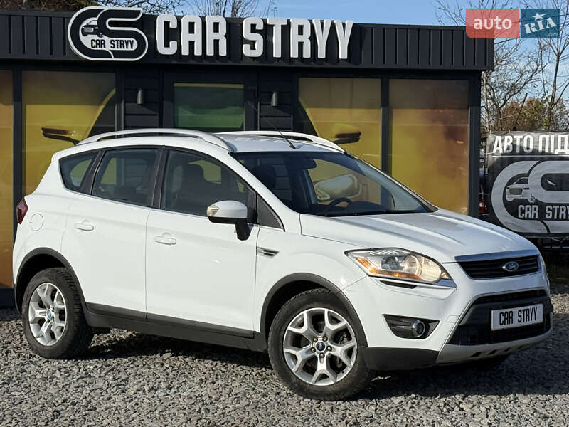 Позашляховик / Кросовер Ford Kuga 2010 в Стрию