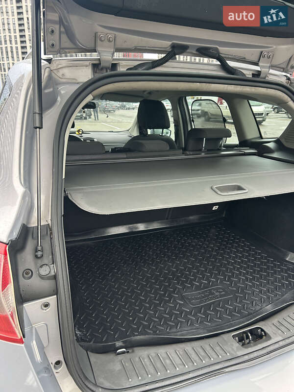 Внедорожник / Кроссовер Ford Kuga 2011 в Киеве фото 17 Внедорожник / Кроссовер Ford Kuga 2011 в Киеве