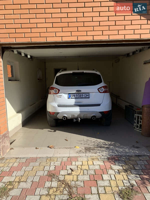 Внедорожник / Кроссовер Ford Kuga 2011 в Одессе