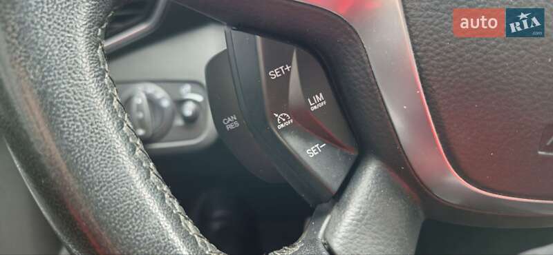 Внедорожник / Кроссовер Ford Kuga 2013 в Днепре