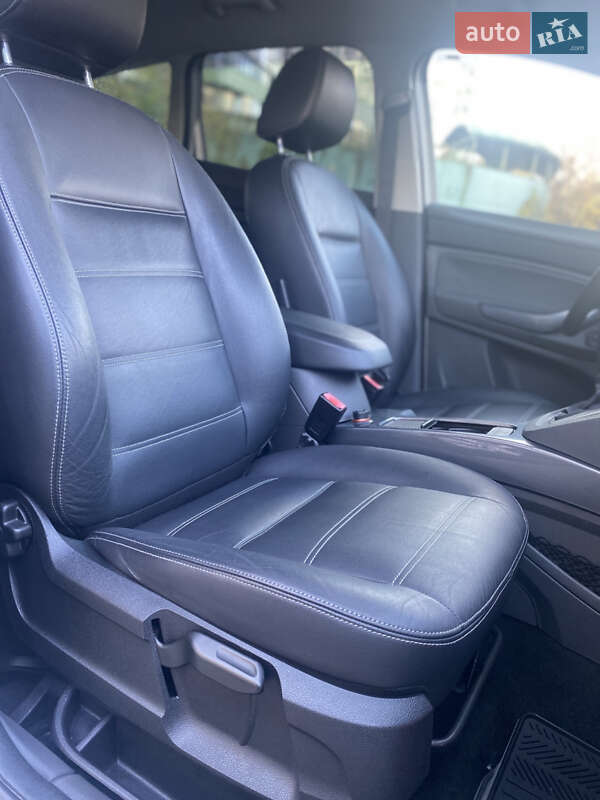 Внедорожник / Кроссовер Ford Kuga 2011 в Киеве фото 8 Внедорожник / Кроссовер Ford Kuga 2011 в Киеве