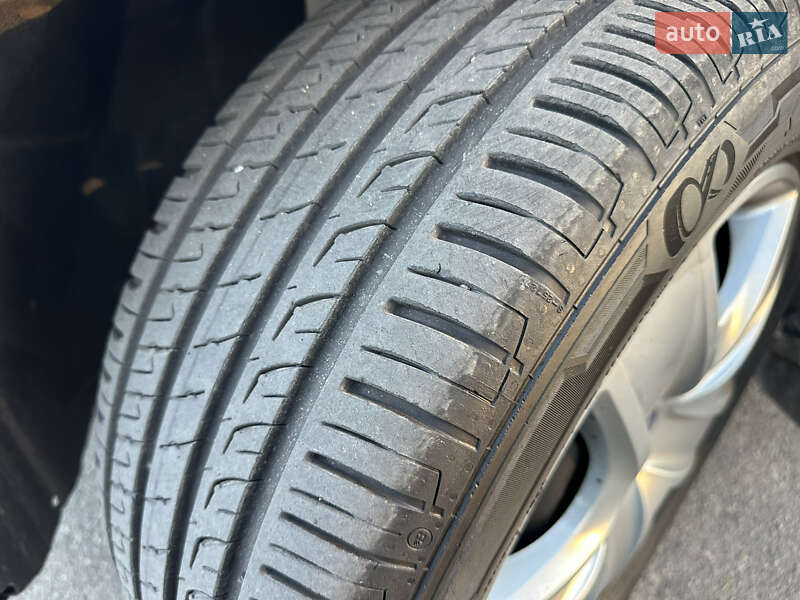 Внедорожник / Кроссовер Ford Kuga 2017 в Виннице фото 16 Внедорожник / Кроссовер Ford Kuga 2017 в Виннице