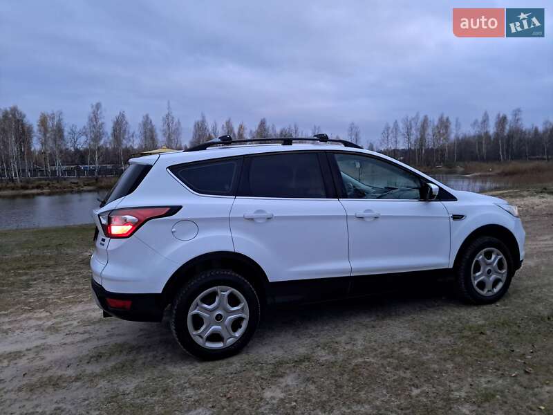 Внедорожник / Кроссовер Ford Kuga 2017 в Чернигове фото 11 Внедорожник / Кроссовер Ford Kuga 2017 в Чернигове