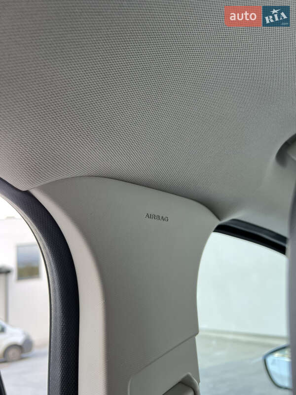 Позашляховик / Кросовер Ford Kuga 2013 в Луцьку