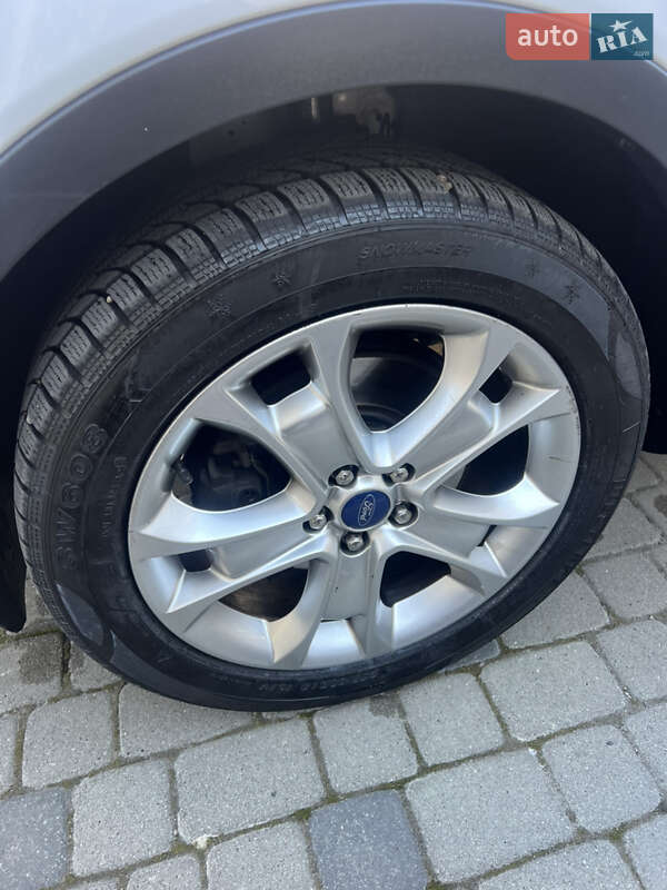 Внедорожник / Кроссовер Ford Kuga 2014 в Ивано-Франковске фото 4 Внедорожник / Кроссовер Ford Kuga 2014 в Ивано-Франковске