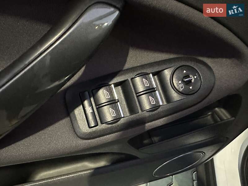 Внедорожник / Кроссовер Ford Kuga 2010 в Одессе