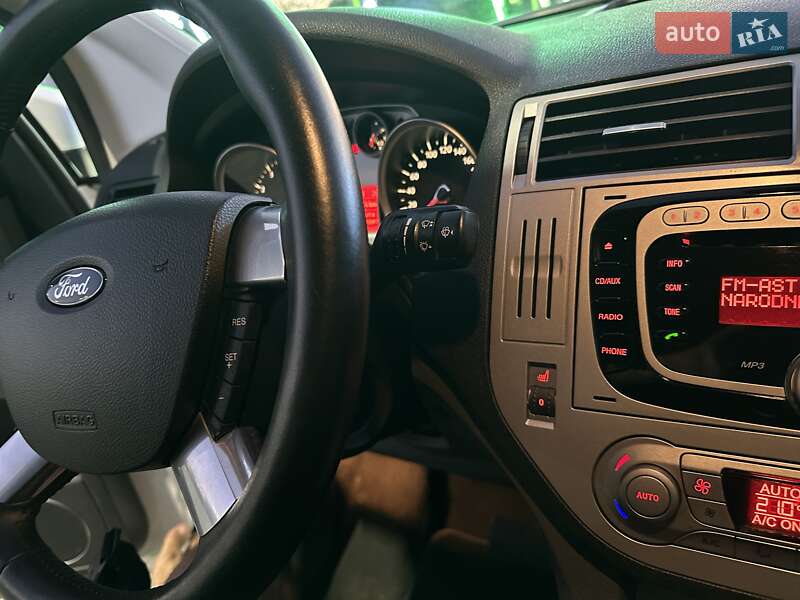 Внедорожник / Кроссовер Ford Kuga 2010 в Одессе