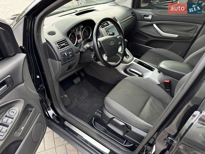 Внедорожник / Кроссовер Ford Kuga 2012 в Днепре фото 24 Внедорожник / Кроссовер Ford Kuga 2012 в Днепре