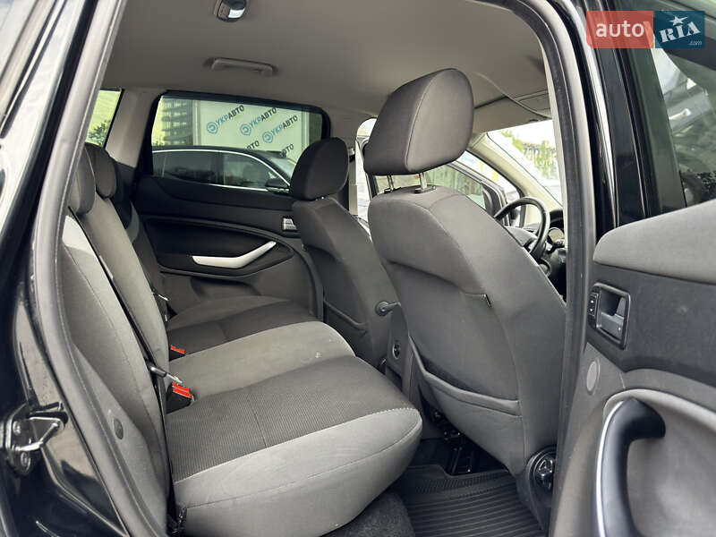 Внедорожник / Кроссовер Ford Kuga 2012 в Днепре фото 26 Внедорожник / Кроссовер Ford Kuga 2012 в Днепре