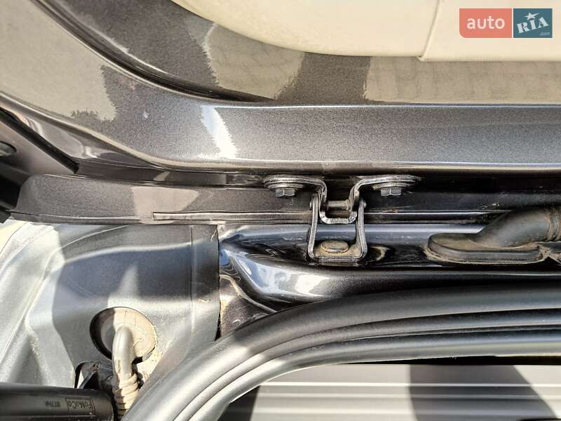 Внедорожник / Кроссовер Ford Kuga 2016 в Калуше