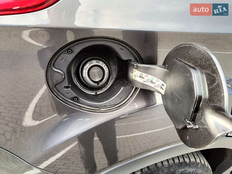 Внедорожник / Кроссовер Ford Kuga 2016 в Калуше