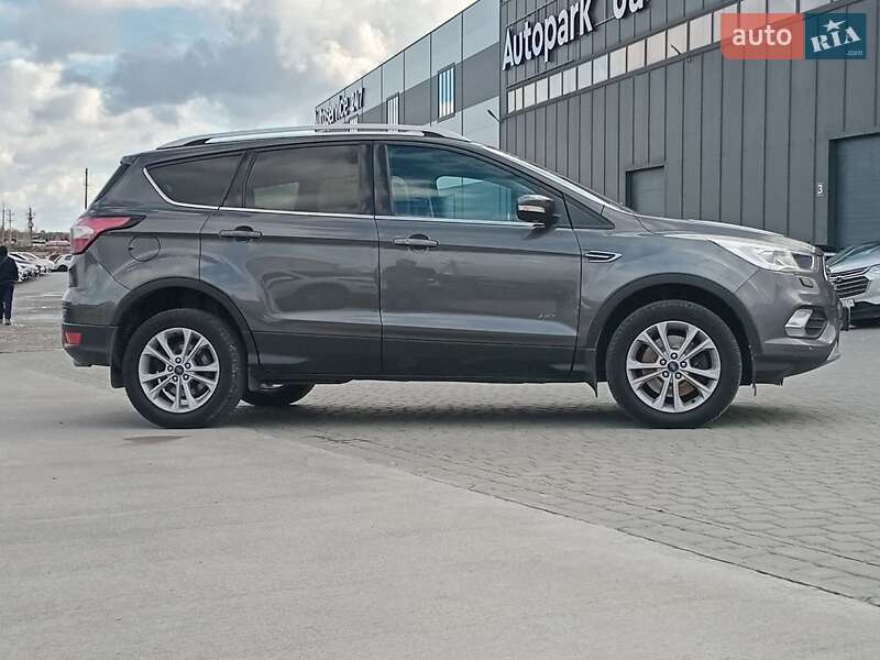 Позашляховик / Кросовер Ford Kuga 2017 в Львові фото 24 Позашляховик / Кросовер Ford Kuga 2017 в Львові
