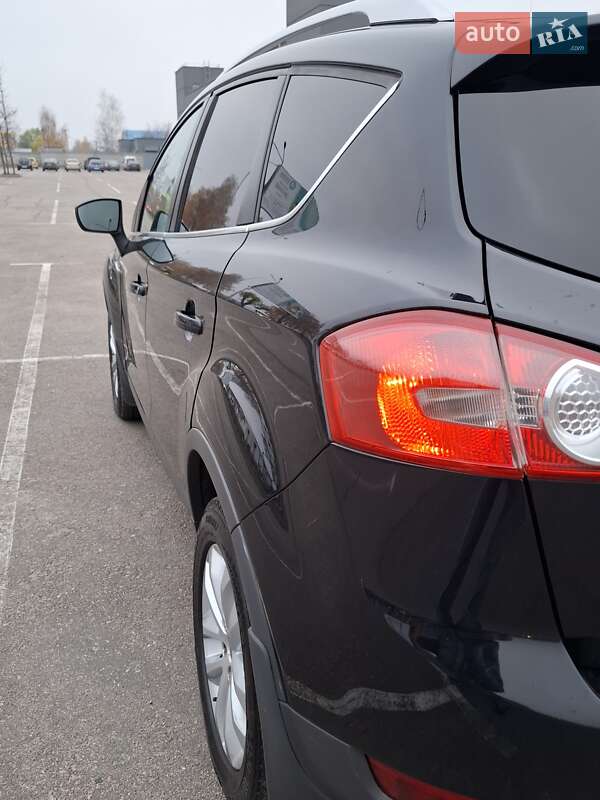 Позашляховик / Кросовер Ford Kuga 2011 в Києві фото 14 Позашляховик / Кросовер Ford Kuga 2011 в Києві