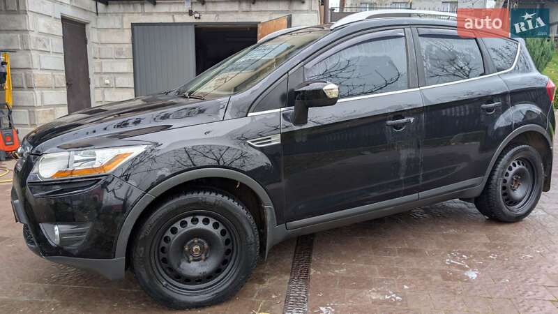 Позашляховик / Кросовер Ford Kuga 2012 в Тернополі фото 9 Позашляховик / Кросовер Ford Kuga 2012 в Тернополі