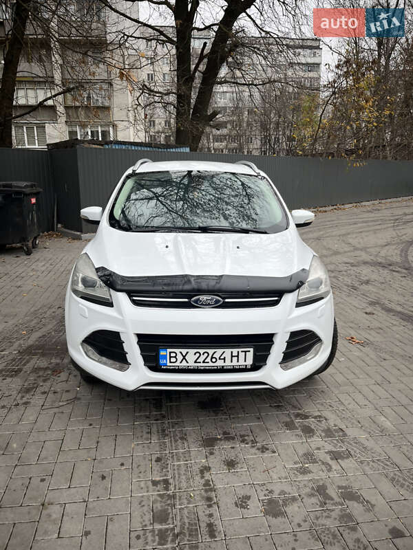Внедорожник / Кроссовер Ford Kuga 2013 в Хмельницком фото 2 Внедорожник / Кроссовер Ford Kuga 2013 в Хмельницком
