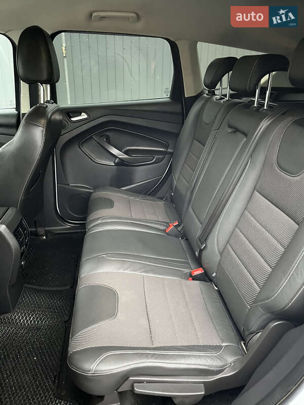 Внедорожник / Кроссовер Ford Kuga 2013 в Хмельницком фото 9 Внедорожник / Кроссовер Ford Kuga 2013 в Хмельницком