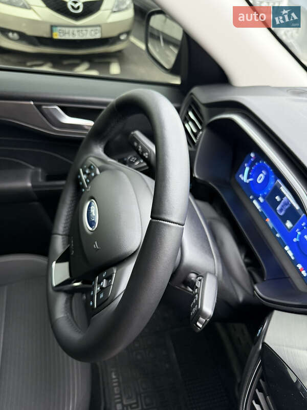 Позашляховик / Кросовер Ford Kuga 2021 в Києві фото 22 Позашляховик / Кросовер Ford Kuga 2021 в Києві