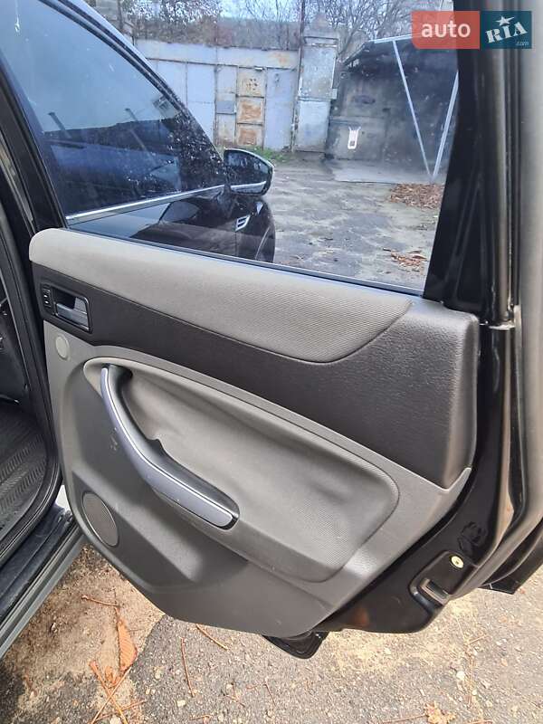 Внедорожник / Кроссовер Ford Kuga 2011 в Николаеве фото 43 Внедорожник / Кроссовер Ford Kuga 2011 в Николаеве