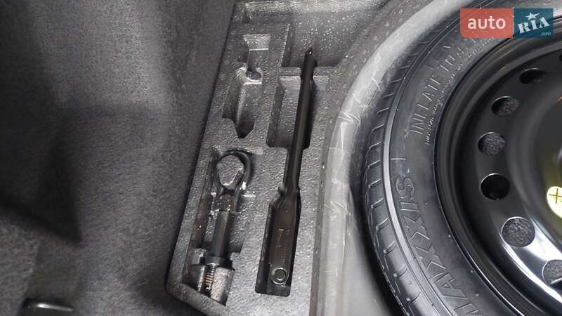 Позашляховик / Кросовер Ford Kuga 2016 в Вінниці фото 49 Позашляховик / Кросовер Ford Kuga 2016 в Вінниці