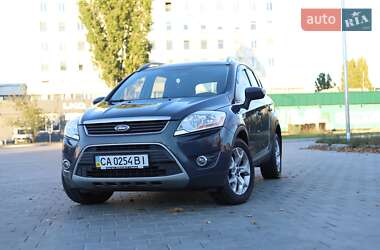 Позашляховик / Кросовер Ford Kuga 2012 в Черкасах