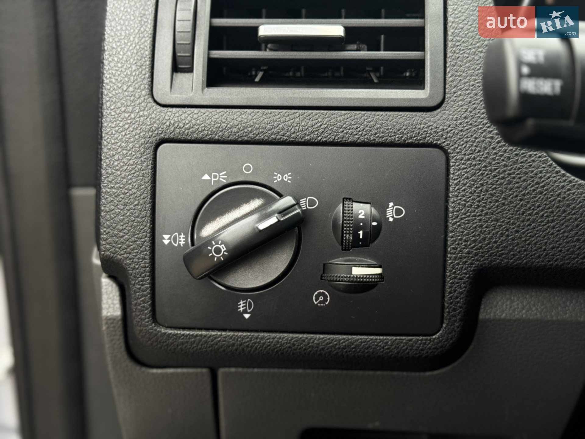 2011 Ford Kuga - мініатюра 25