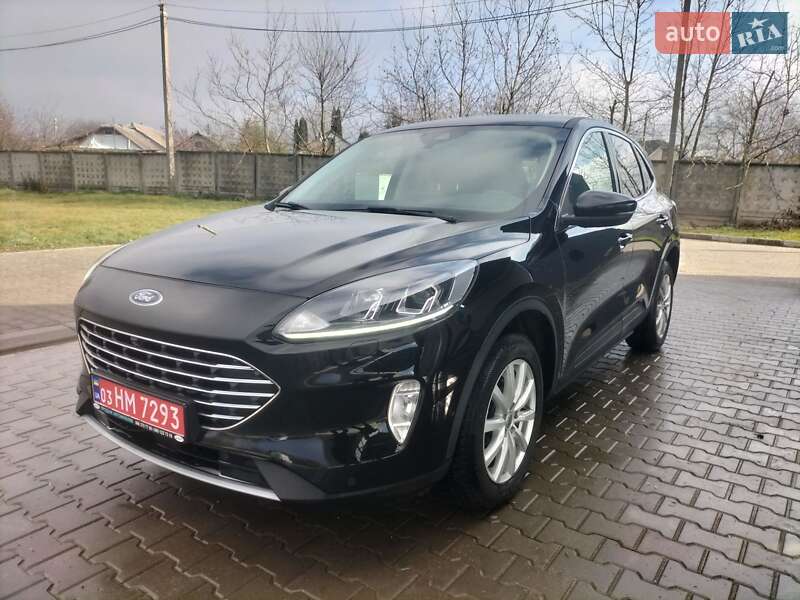 Позашляховик / Кросовер Ford Kuga 2020 в Дунаївцях