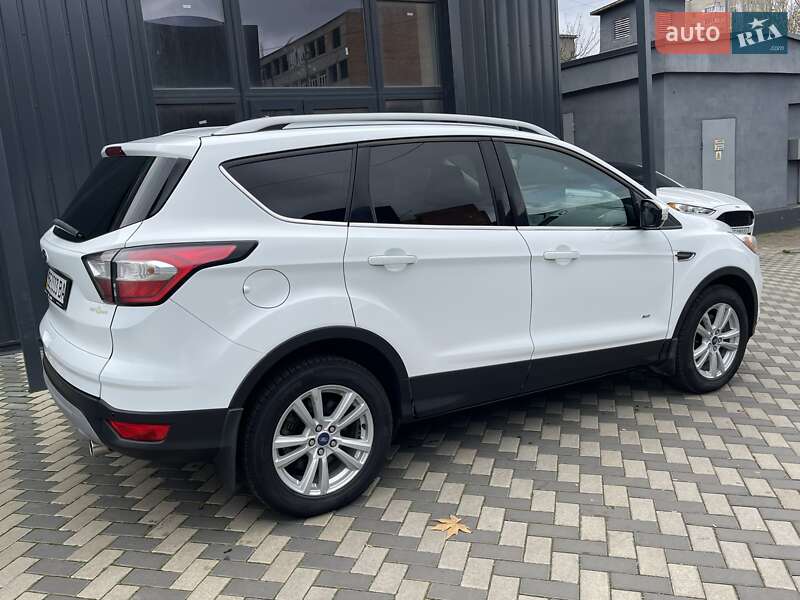 Позашляховик / Кросовер Ford Kuga 2016 в Миколаєві фото 7 Позашляховик / Кросовер Ford Kuga 2016 в Миколаєві