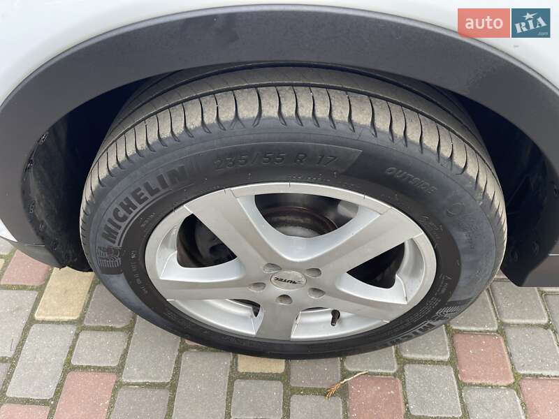 Позашляховик / Кросовер Ford Kuga 2016 в Миколаєві