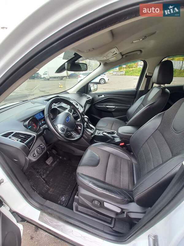 Внедорожник / Кроссовер Ford Kuga 2013 в Одессе