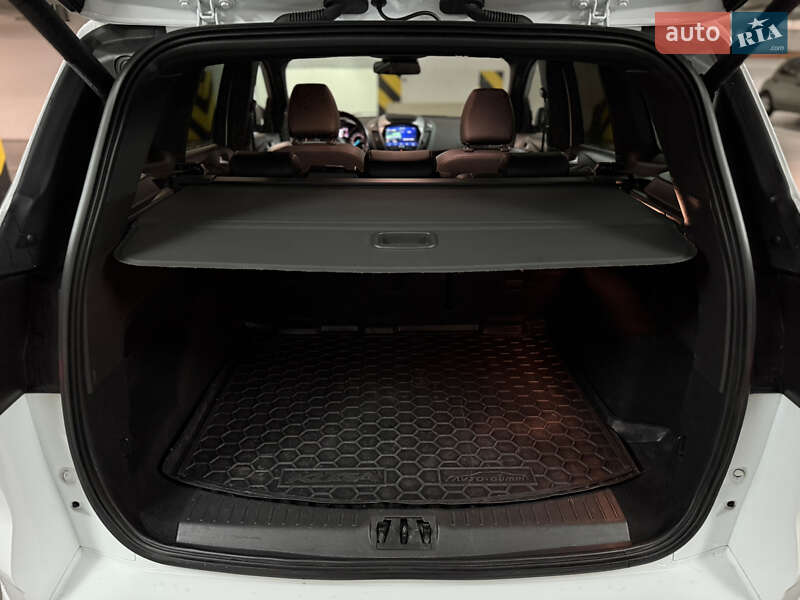 Позашляховик / Кросовер Ford Kuga 2018 в Дніпрі фото 8 Позашляховик / Кросовер Ford Kuga 2018 в Дніпрі