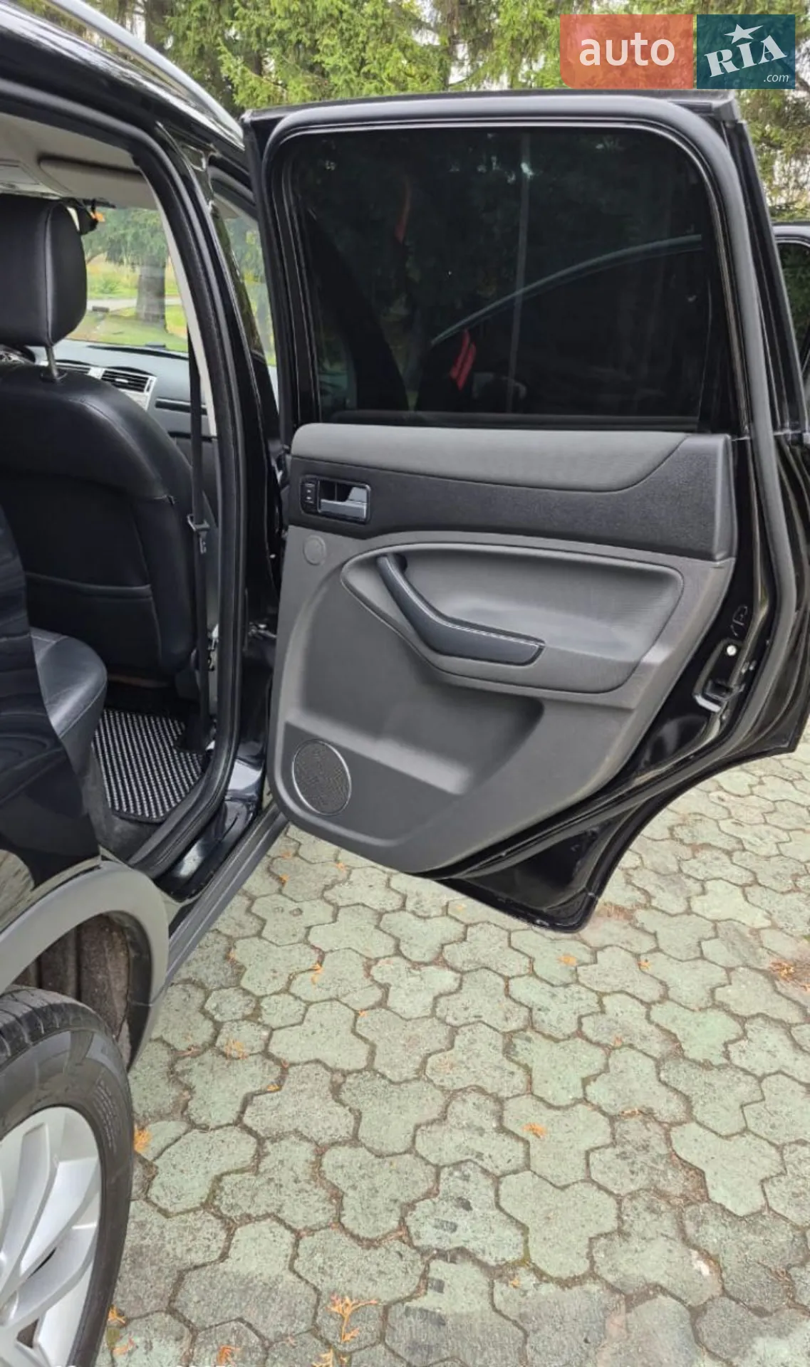 2010 Ford Kuga - мініатюра 9