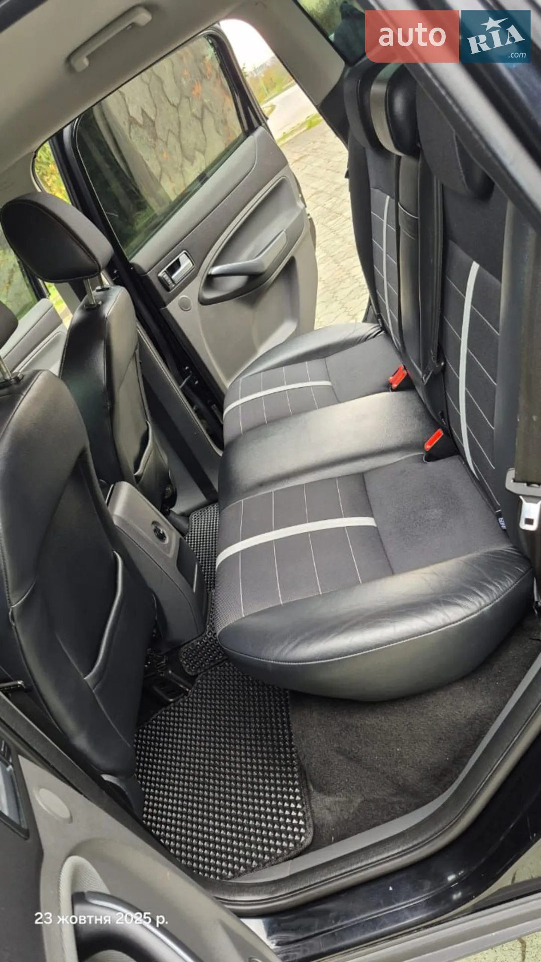 2010 Ford Kuga - мініатюра 27