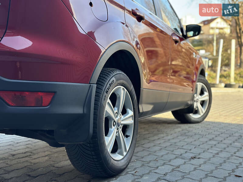 Внедорожник / Кроссовер Ford Kuga 2015 в Львове фото 25 Внедорожник / Кроссовер Ford Kuga 2015 в Львове
