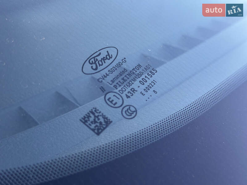 Внедорожник / Кроссовер Ford Kuga 2015 в Львове фото 34 Внедорожник / Кроссовер Ford Kuga 2015 в Львове